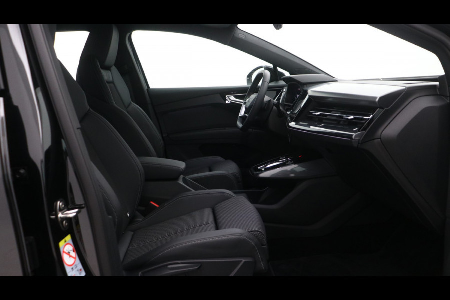 Audi Q4 e-tron 45 quattro S Edition 82 kWh Assistentie Plus | Zwart optiek | Carplay Demo Roel