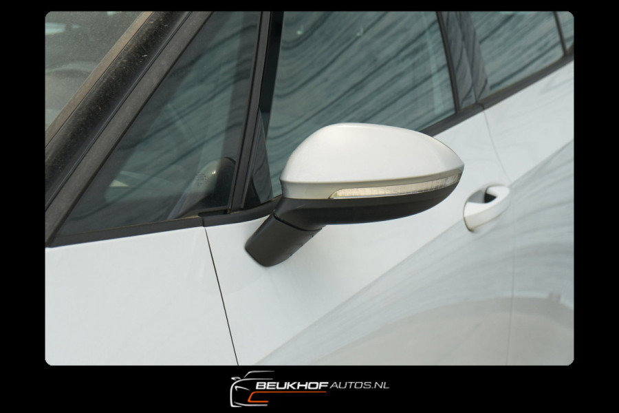 Volkswagen ID.3 First 58 kWh Carplay Navi Adapt Cr Soh 93.4%