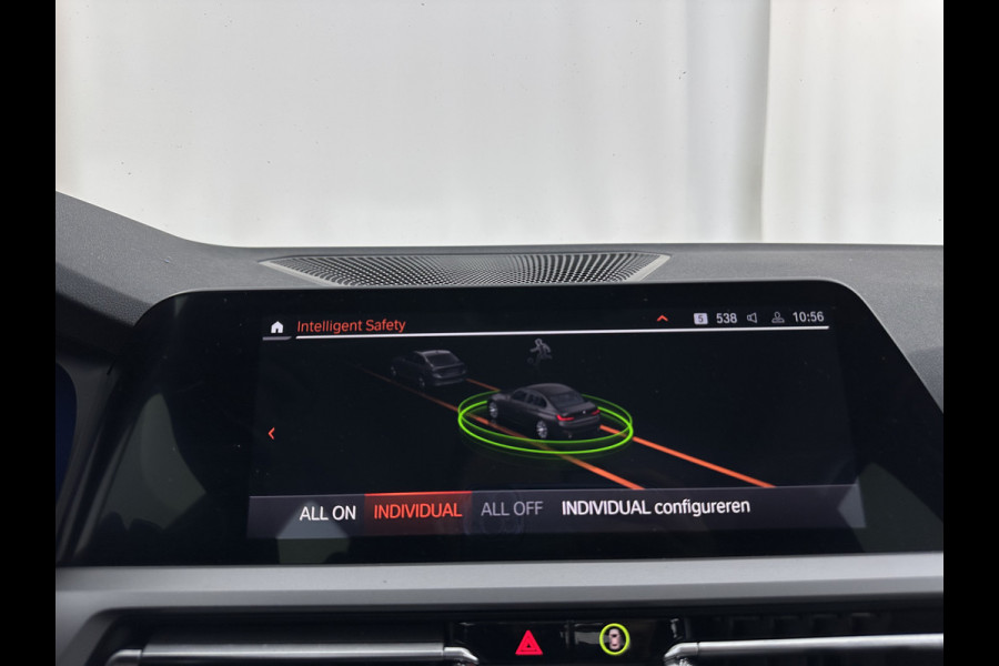 BMW 3-serie 320i Business Edition (INCL-BTW) Aut. *FULL-LED | NAVI-FULLMAP | COMFORTSEATS | HIFI-SOUND | DIGI-COCKPIT | DAB | SHIFT-PADDLES | ECC | TOWBAR | PDC | CRUISE | 16''ALU*
