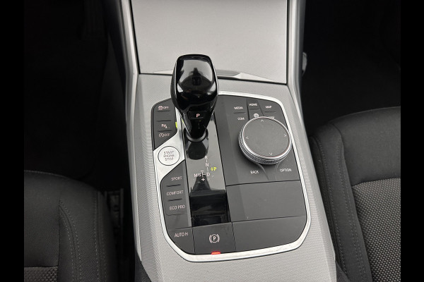 BMW 3-serie 320i Business Edition (INCL-BTW) Aut. *FULL-LED | NAVI-FULLMAP | COMFORTSEATS | HIFI-SOUND | DIGI-COCKPIT | DAB | SHIFT-PADDLES | ECC | TOWBAR | PDC | CRUISE | 16''ALU*