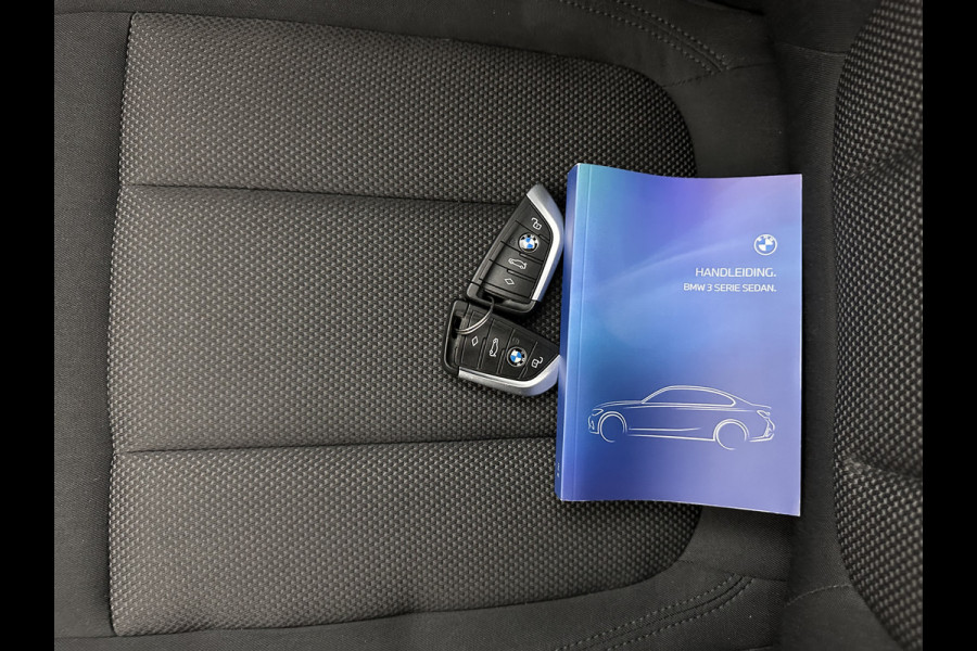 BMW 3-serie 320i Business Edition (INCL-BTW) Aut. *FULL-LED | NAVI-FULLMAP | COMFORTSEATS | HIFI-SOUND | DIGI-COCKPIT | DAB | SHIFT-PADDLES | ECC | TOWBAR | PDC | CRUISE | 16''ALU*