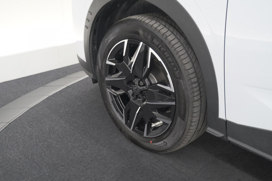 Peugeot 3008 1.2 Hybrid 145 GT | Camera | Adaptieve Cruise Control | Elektrische Kofferklep | Stuurwielverwarming