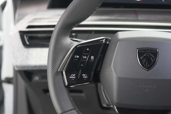 Peugeot 3008 1.2 Hybrid 145 GT | Camera | Adaptieve Cruise Control | Elektrische Kofferklep | Stuurwielverwarming