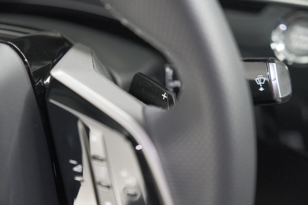 Peugeot 3008 1.2 Hybrid 145 GT | Camera | Adaptieve Cruise Control | Elektrische Kofferklep | Stuurwielverwarming