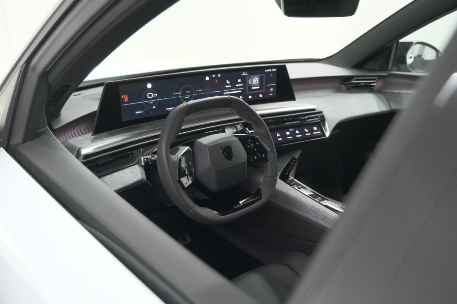 Peugeot 3008 1.2 Hybrid 145 GT | Camera | Adaptieve Cruise Control | Elektrische Kofferklep | Stuurwielverwarming