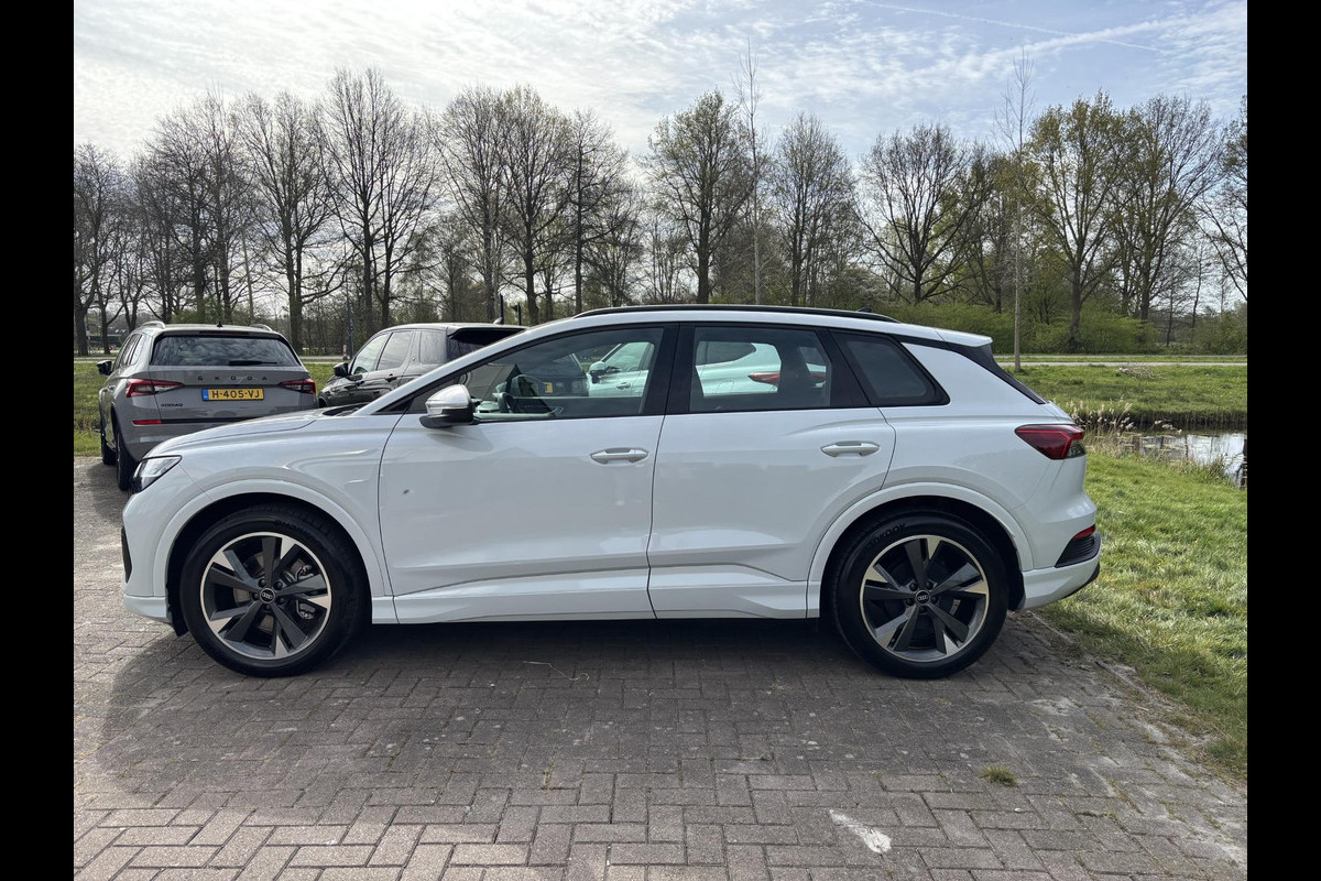 Audi Q4 e-tron 40 Advanced edition 77 kWh 55.000 KM! |