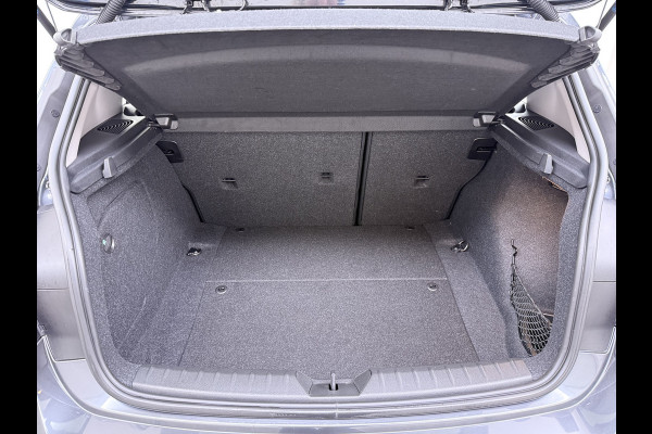 BMW 1-serie 118I AUT-8 Sport Navi Pdc Sportstoelen Trekhaak Ecc Corporate Edition Lmv 17" Regen-Lichtsensor Isofix Bluetooth Origineel Nederlandse Auto Zeer nette BMW 118I