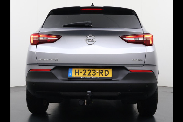 Opel Grandland X 1.2T 131PK Trekhaak Navi Ecc Pdc Apple Carplay Android Auto Cruise Control Edition Lmv Licht-Regensensor Verkeersbordherkenning PrivacyGlas IntelliLink Bluetooth Origineel Nederlandse Auto 1.400KG Trekgewicht! Bij ons volledig Onderhouden