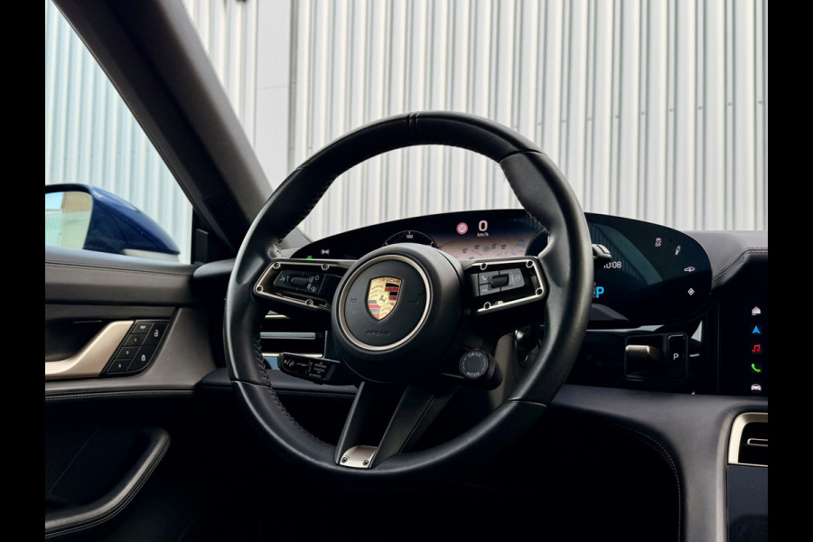 Porsche Taycan Cross Turismo 4 93 kWh BOSE | Adaptieve Sportstoelen | PANO | NL auto