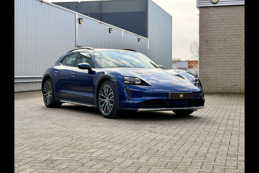 Porsche Taycan Cross Turismo 4 93 kWh BOSE | Adaptieve Sportstoelen | PANO | NL auto