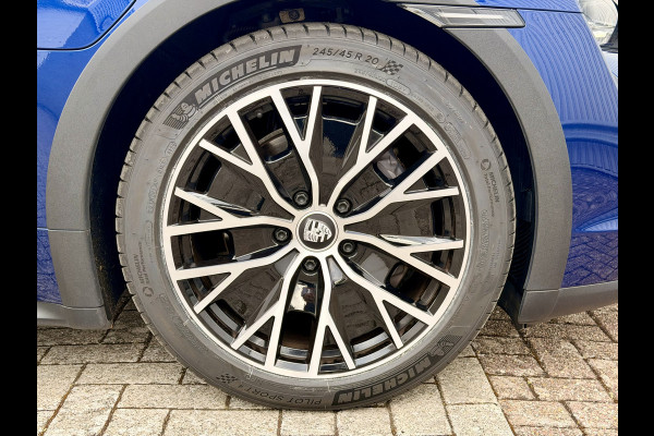 Porsche Taycan Cross Turismo 4 93 kWh BOSE | Adaptieve Sportstoelen | PANO | NL auto