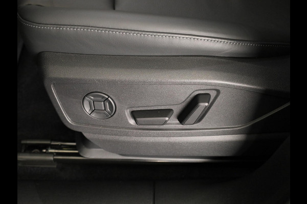 Audi Q5 Advanced edition e-hybrid 299 PK | Keyless | Stoelen voor elektrisch | Sfeerverlichting | Leder |