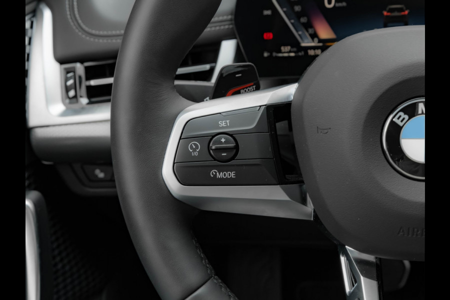 BMW X1 sDrive18i M-Sport Pro - Pano - Memoryzetel - Trekhaak - ACC - Head-Up - Harman Kardon