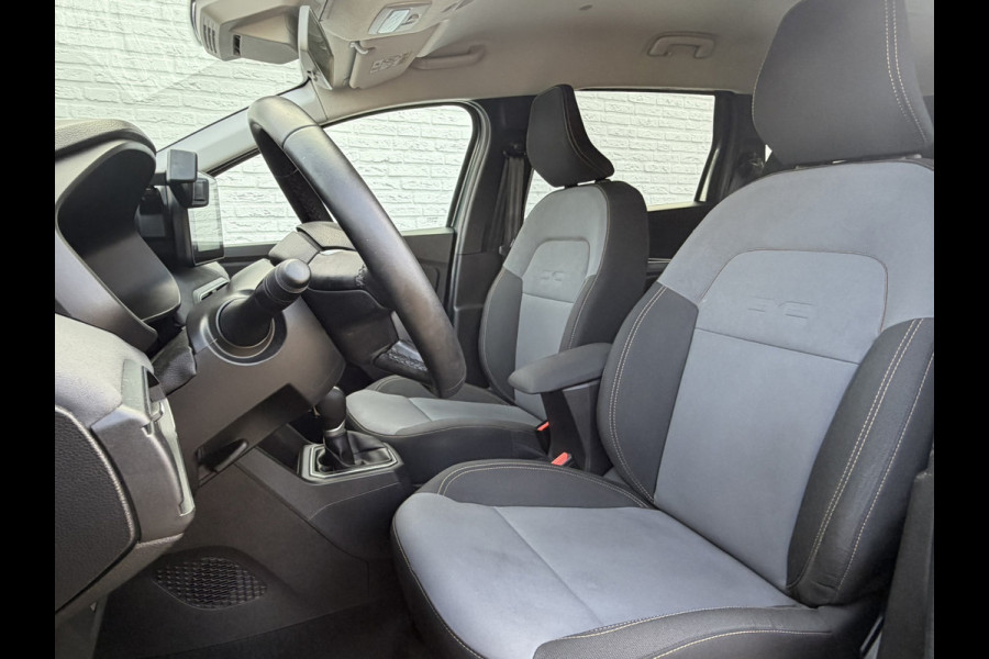 Dacia Jogger 1.6 Hybrid Automaat Cruise Camera navi Carplay Digital dash Lane assist Keyless Clima