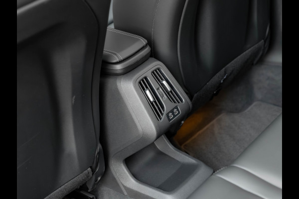 BMW X1 sDrive18i M-Sport Pro - Pano - Memoryzetel - Trekhaak - ACC - Head-Up - Harman Kardon