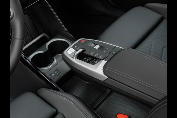 BMW X1 sDrive18i M-Sport Pro - Pano - Memoryzetel - Trekhaak - ACC - Head-Up - Harman Kardon
