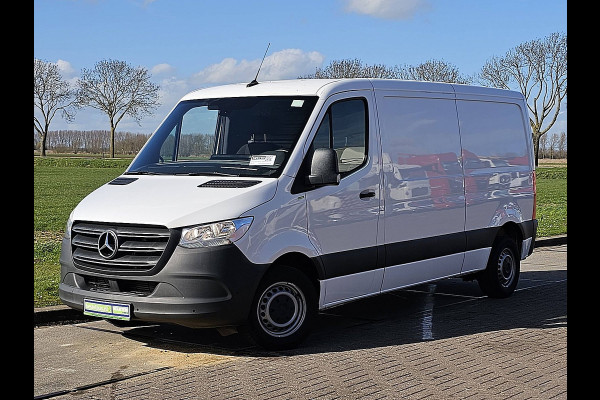 Mercedes-Benz Sprinter 314 L2H1 Airco, Navi, PDC, Camera, Mbux, Euro6, 143 PK, Trekhaak!