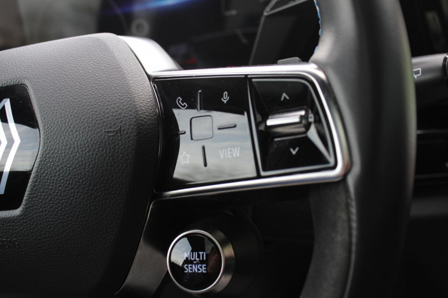 Renault Austral 1.2 E-Tech full hybrid 200 iconic esprit Alpine | Panorama Dak | Stuurverwarming | Camera | Navigatie | Fabrieksgarantie 2029 |