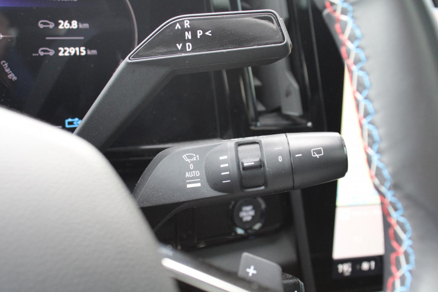 Renault Austral 1.2 E-Tech full hybrid 200 iconic esprit Alpine | Panorama Dak | Stuurverwarming | Camera | Navigatie | Fabrieksgarantie 2029 |