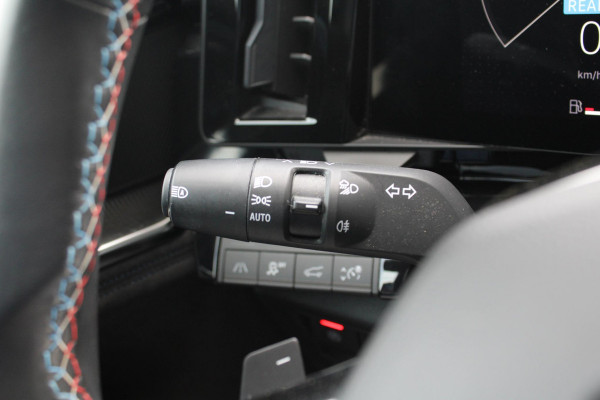 Renault Austral 1.2 E-Tech full hybrid 200 iconic esprit Alpine | Panorama Dak | Stuurverwarming | Camera | Navigatie | Fabrieksgarantie 2029 |