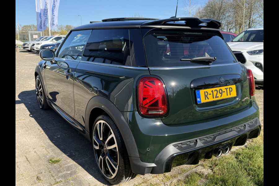 MINI 3-deurs 2.0 John Cooper Works Essential | 231pk | Harman kardon | Leder | Panoramadak | Stuur & Stoelverwarming | Head-Up | Parkeersensoren |  Full Options.