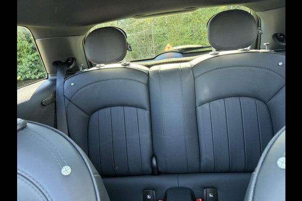 MINI 3-deurs 2.0 John Cooper Works Essential | 231pk | Harman kardon | Leder | Panoramadak | Stuur & Stoelverwarming | Head-Up | Parkeersensoren |  Full Options.