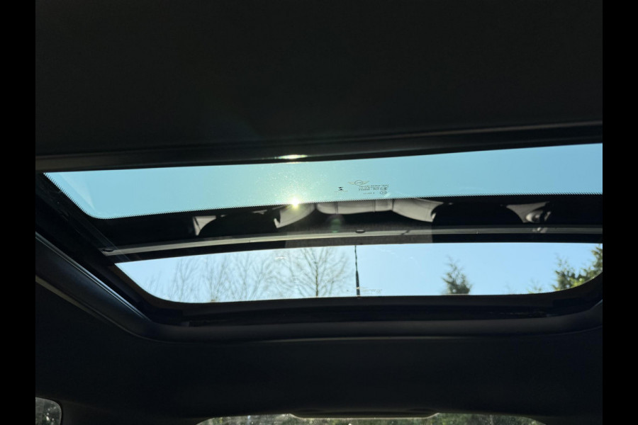 MINI 3-deurs 2.0 John Cooper Works Essential | 231pk | Harman kardon | Leder | Panoramadak | Stuur & Stoelverwarming | Head-Up | Parkeersensoren |  Full Options.