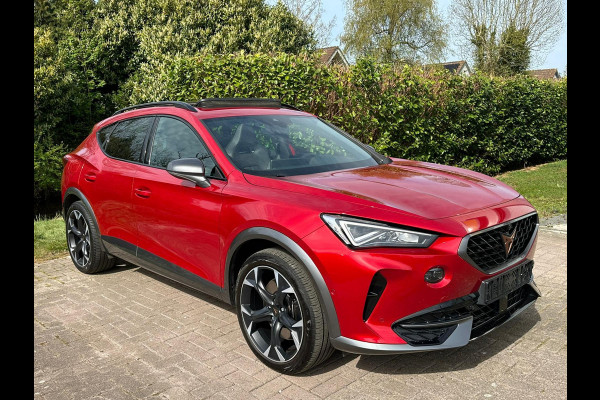 CUPRA Formentor 1.4 e-Hybrid VZ Performance 245pk PHEV |  Panoramadak | Stoelverwarming | Vol leder