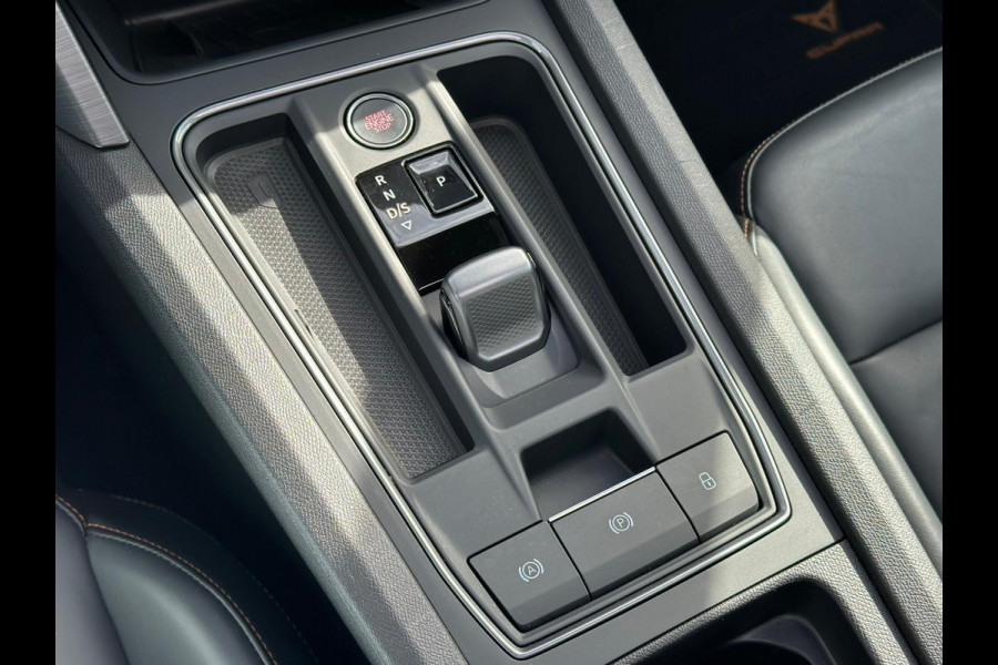 CUPRA Formentor 1.4 e-Hybrid VZ Performance 245pk PHEV |  Panoramadak | Stoelverwarming | Vol leder