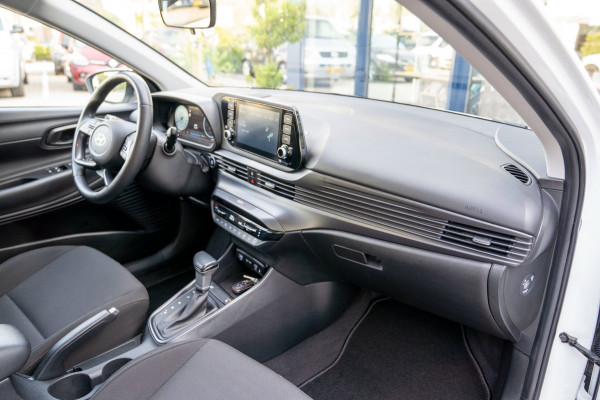 Hyundai i20 1.0 T-GDI Comfort|Prijs incl. 12 mnd garantie| Keyless LED Camera Stoel/stuurverwarming DAB Bluetooth