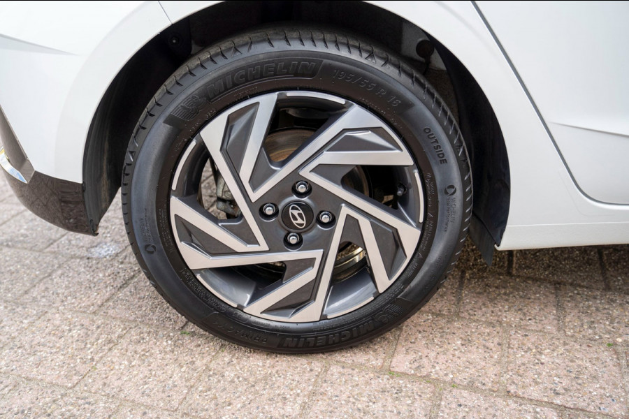 Hyundai i20 1.0 T-GDI Comfort|Prijs incl. 12 mnd garantie| Keyless LED Camera Stoel/stuurverwarming DAB Bluetooth