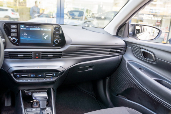 Hyundai i20 1.0 T-GDI Comfort|Prijs incl. 12 mnd garantie| Keyless LED Camera Stoel/stuurverwarming DAB Bluetooth