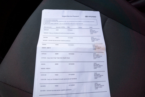 Hyundai i20 1.0 T-GDI Comfort|Prijs incl. 12 mnd garantie| Keyless LED Camera Stoel/stuurverwarming DAB Bluetooth