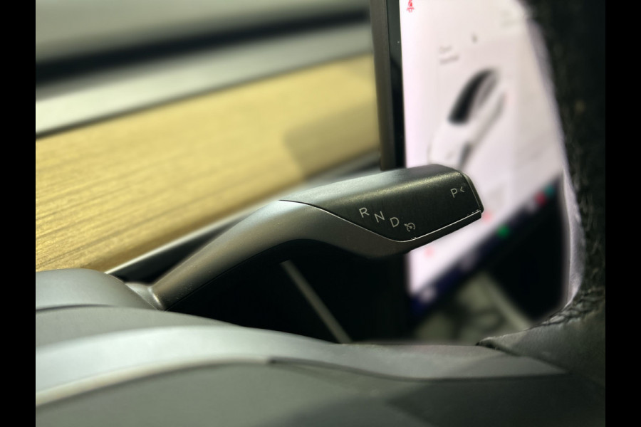 Tesla Model 3 Standard RWD Plus 60 kWh Soh (batterijcheck) Waarde  89,8 %