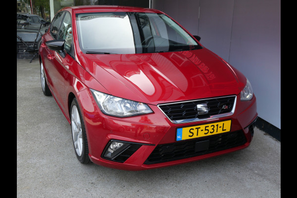Seat Ibiza 1.0 TSI FR BUSINESS INTENSE | A.C.C | CARPLAY | CAMERA | 116 PK | NIEUWE APK!!