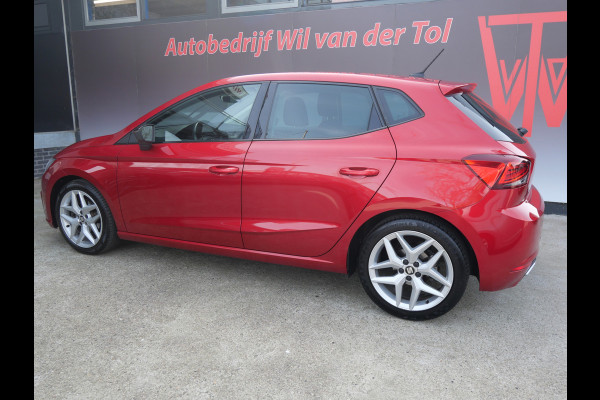 Seat Ibiza 1.0 TSI FR BUSINESS INTENSE | A.C.C | CARPLAY | CAMERA | 116 PK | NIEUWE APK!!