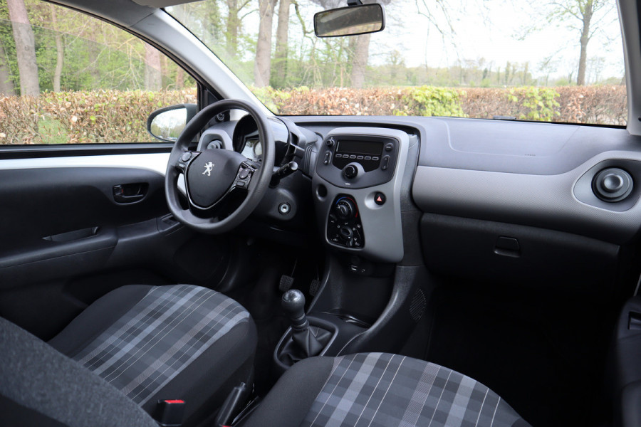 Peugeot 108 1.0 e-VTi Active | Bluetooth | 5drs. | Airco |