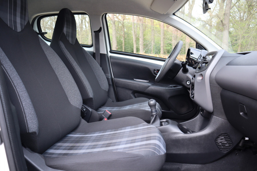 Peugeot 108 1.0 e-VTi Active | Bluetooth | 5drs. | Airco |