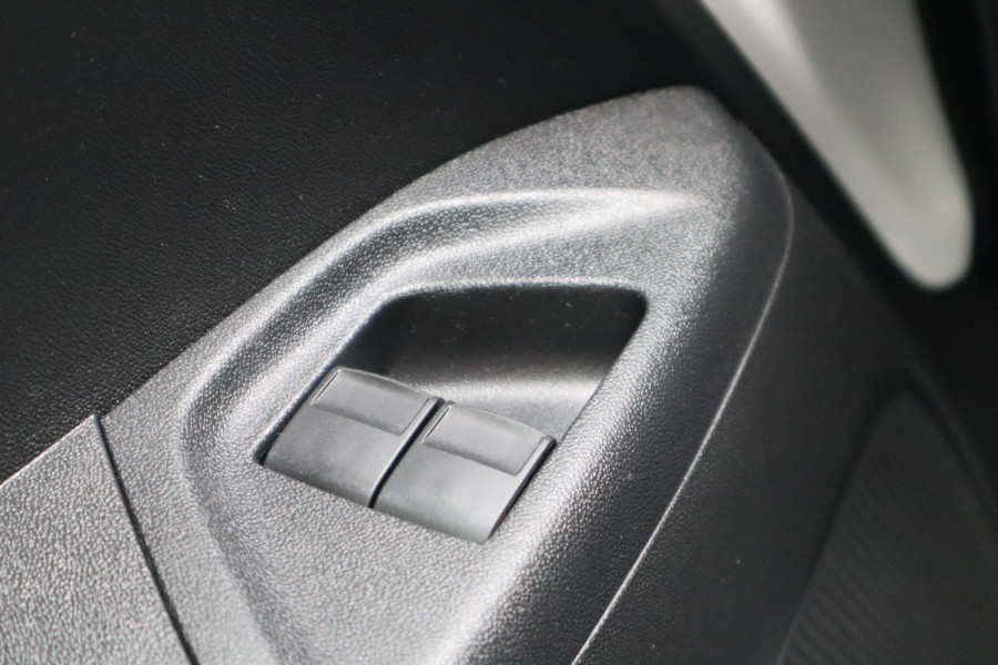 Peugeot 108 1.0 e-VTi Active | Bluetooth | 5drs. | Airco |