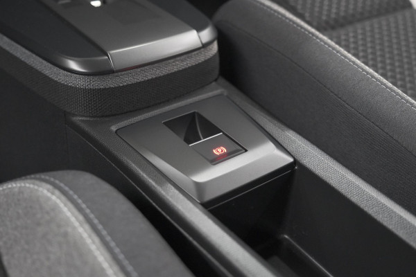 Opel Frontera Electric GS 44 kWh | 11 KW Laadfunctie | Camera | Dodehoekdetectie | Apple Carplay