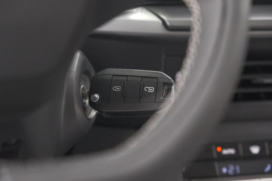 Opel Frontera Electric GS 44 kWh | 11 KW Laadfunctie | Camera | Dodehoekdetectie | Apple Carplay