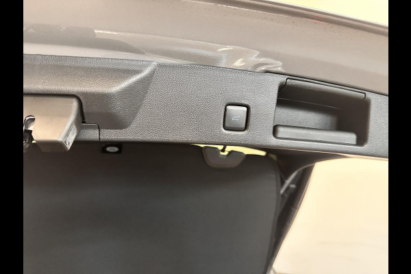 Ford Kuga 2.5 PHEV ST-Line X Airco ECC Navi Carplay 360 Camera B&O Premium Sound Full LED Light Pack Leder Alcantara