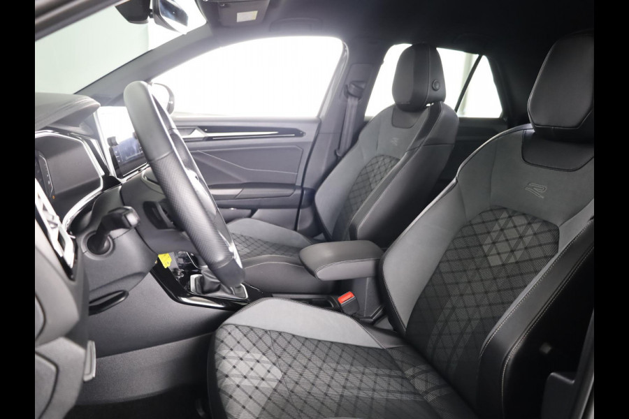 Volkswagen T-Roc 1.5 TSI R-Line | DSG | Navigatie | Camera | Dodehoeksensoren |