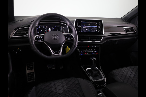 Volkswagen T-Roc 1.5 TSI R-Line | DSG | Navigatie | Camera | Dodehoeksensoren |