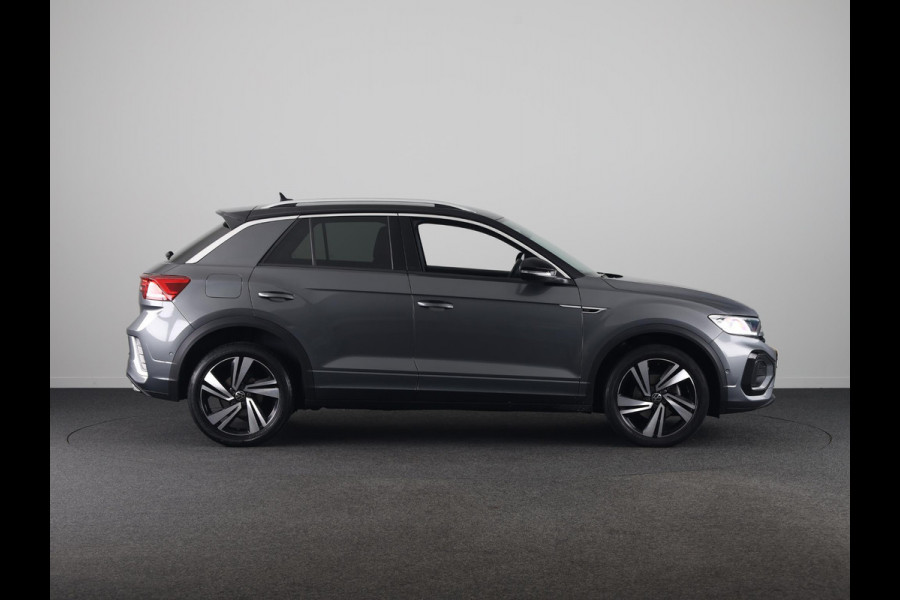 Volkswagen T-Roc 1.5 TSI R-Line | DSG | Navigatie | Camera | Dodehoeksensoren |