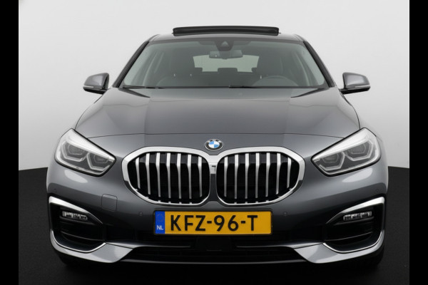 BMW 1-serie 118i 136PK AUT. HIGH EXECUTIVE TREKHAAK/LEDER/PANORAMADAK
