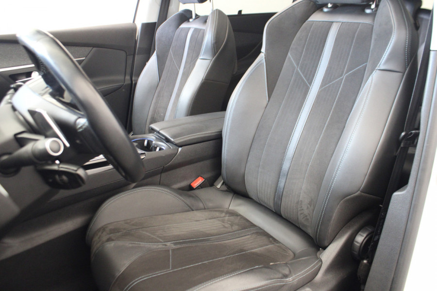 Peugeot 5008 1.2 PureTech Crossway |Pano|