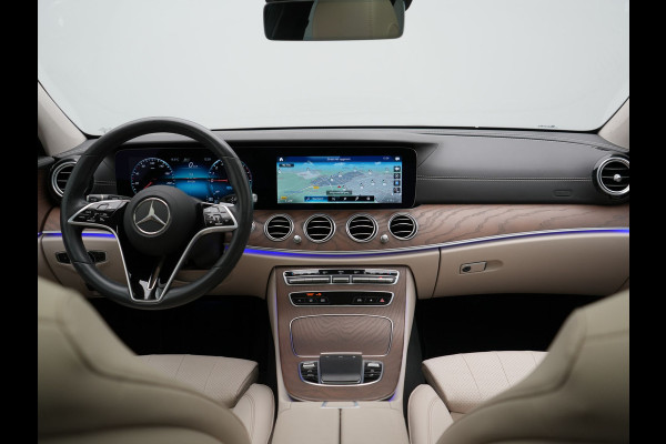 Mercedes-Benz E-Klasse Estate 300 e AMG Line PHEV 320pk Dealer O.H. | Panodak | Adaptive Cruise | 360 Camera | Multi Beam LED | Lederen Sportstoelen Verwarmd | Sfeerverlichting | Apple Carplay | Navigatie | DAB | Plug In Hybrid |