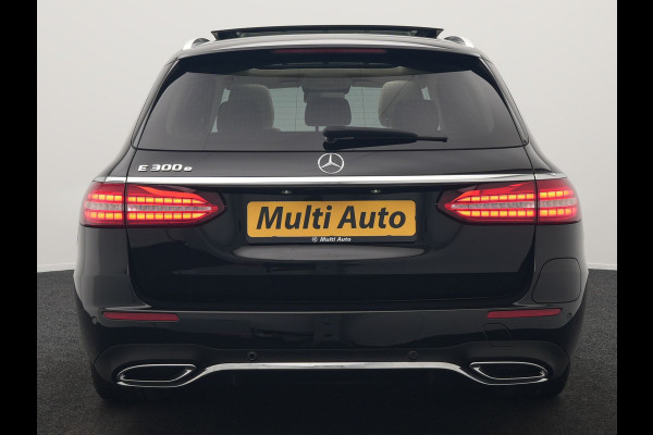 Mercedes-Benz E-Klasse Estate 300 e AMG Line PHEV 320pk Dealer O.H. | Panodak | Adaptive Cruise | 360 Camera | Multi Beam LED | Lederen Sportstoelen Verwarmd | Sfeerverlichting | Apple Carplay | Navigatie | DAB | Plug In Hybrid |