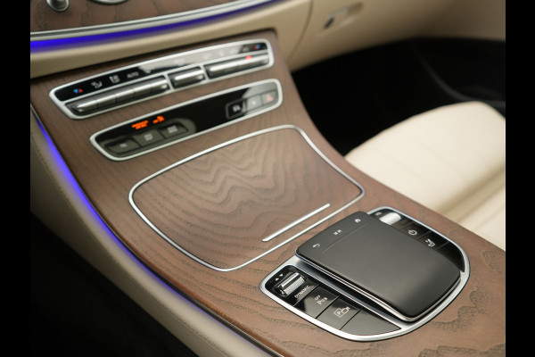 Mercedes-Benz E-Klasse Estate 300 e AMG Line PHEV 320pk Dealer O.H. | Panodak | Adaptive Cruise | 360 Camera | Multi Beam LED | Lederen Sportstoelen Verwarmd | Sfeerverlichting | Apple Carplay | Navigatie | DAB | Plug In Hybrid |